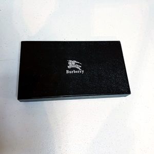 Burberry Small Gift Box